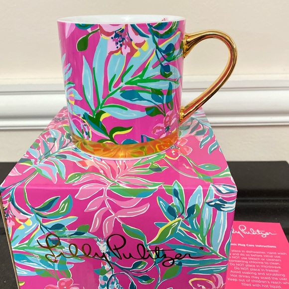 Lilly Pulitzer “I’m Feline Fine” Coffee Mug - Picture 2 of 7